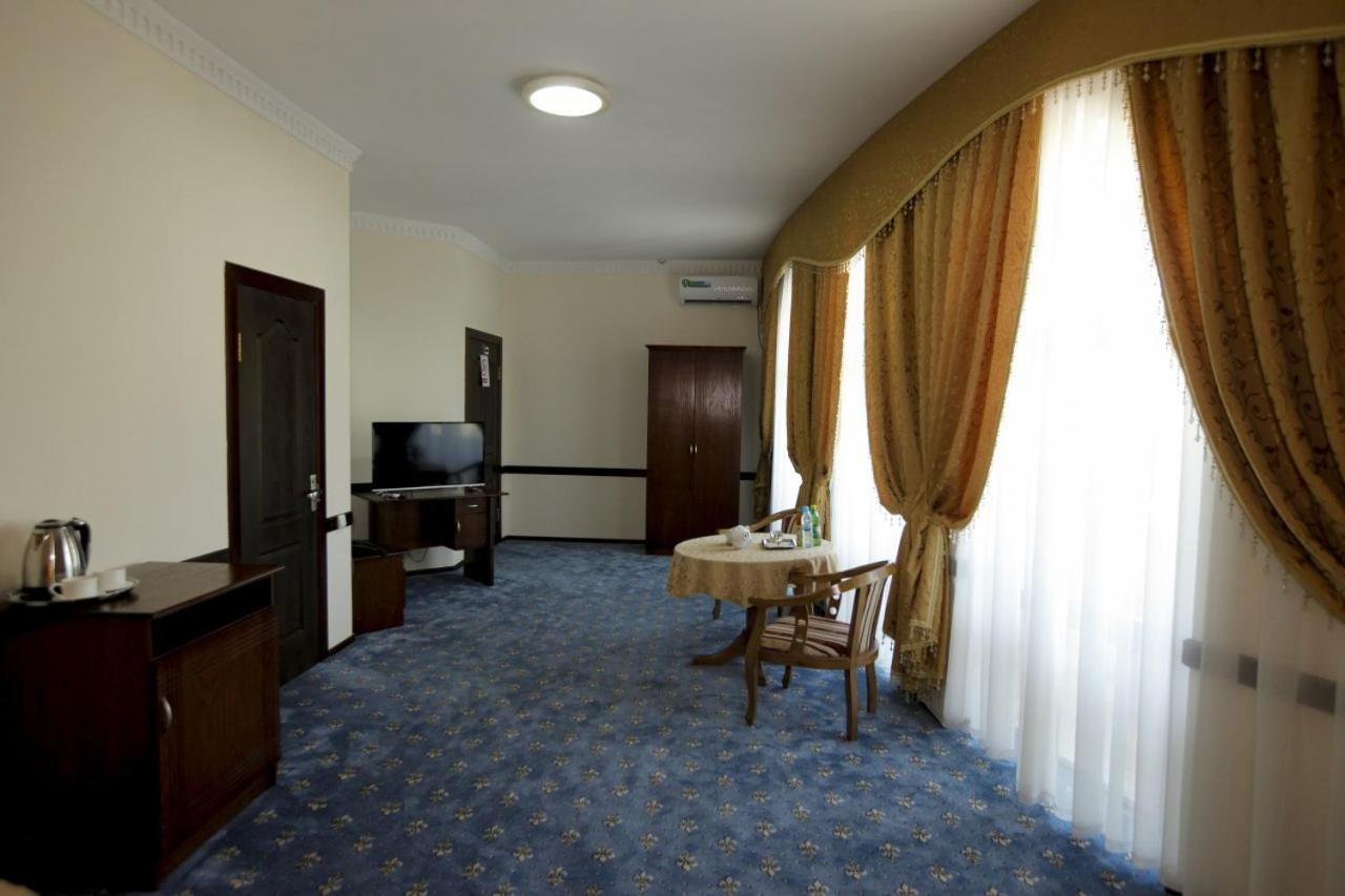 Sultan Hotel Bukhara Exterior photo