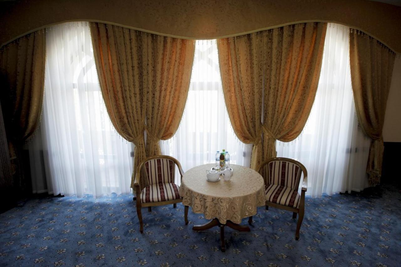 Sultan Hotel Bukhara Exterior photo
