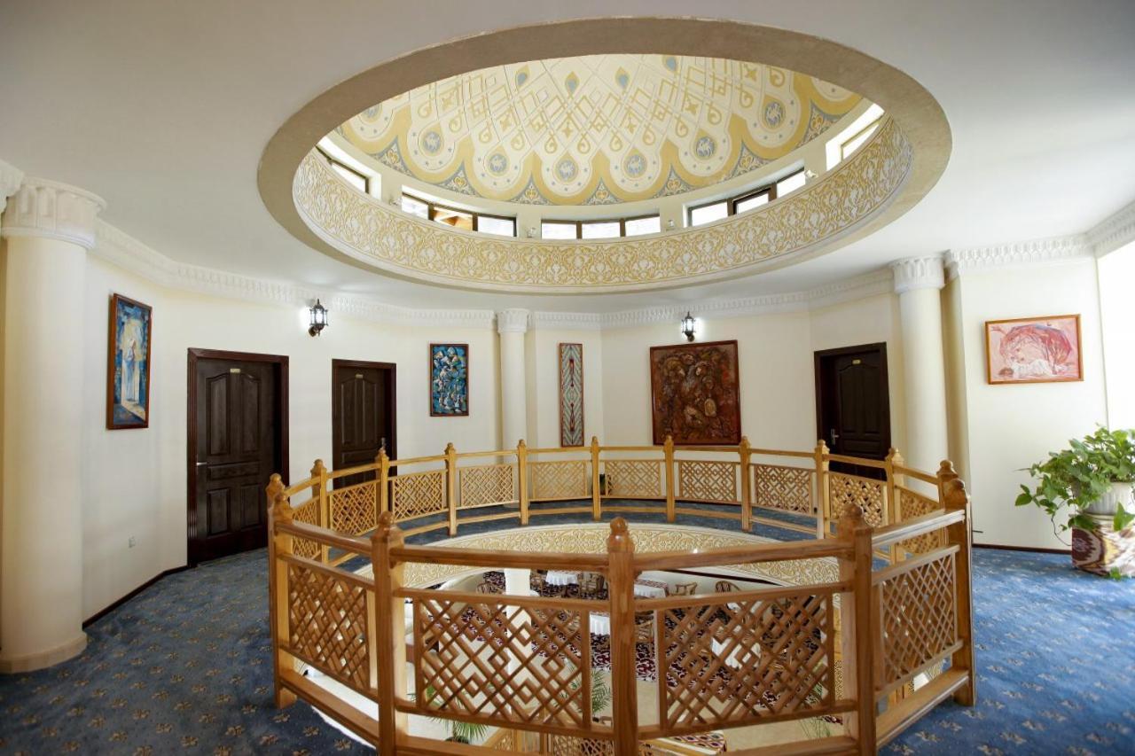 Sultan Hotel Bukhara Exterior photo