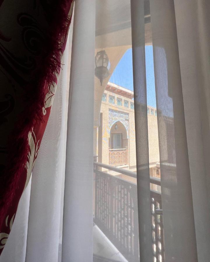 Sultan Hotel Bukhara Exterior photo